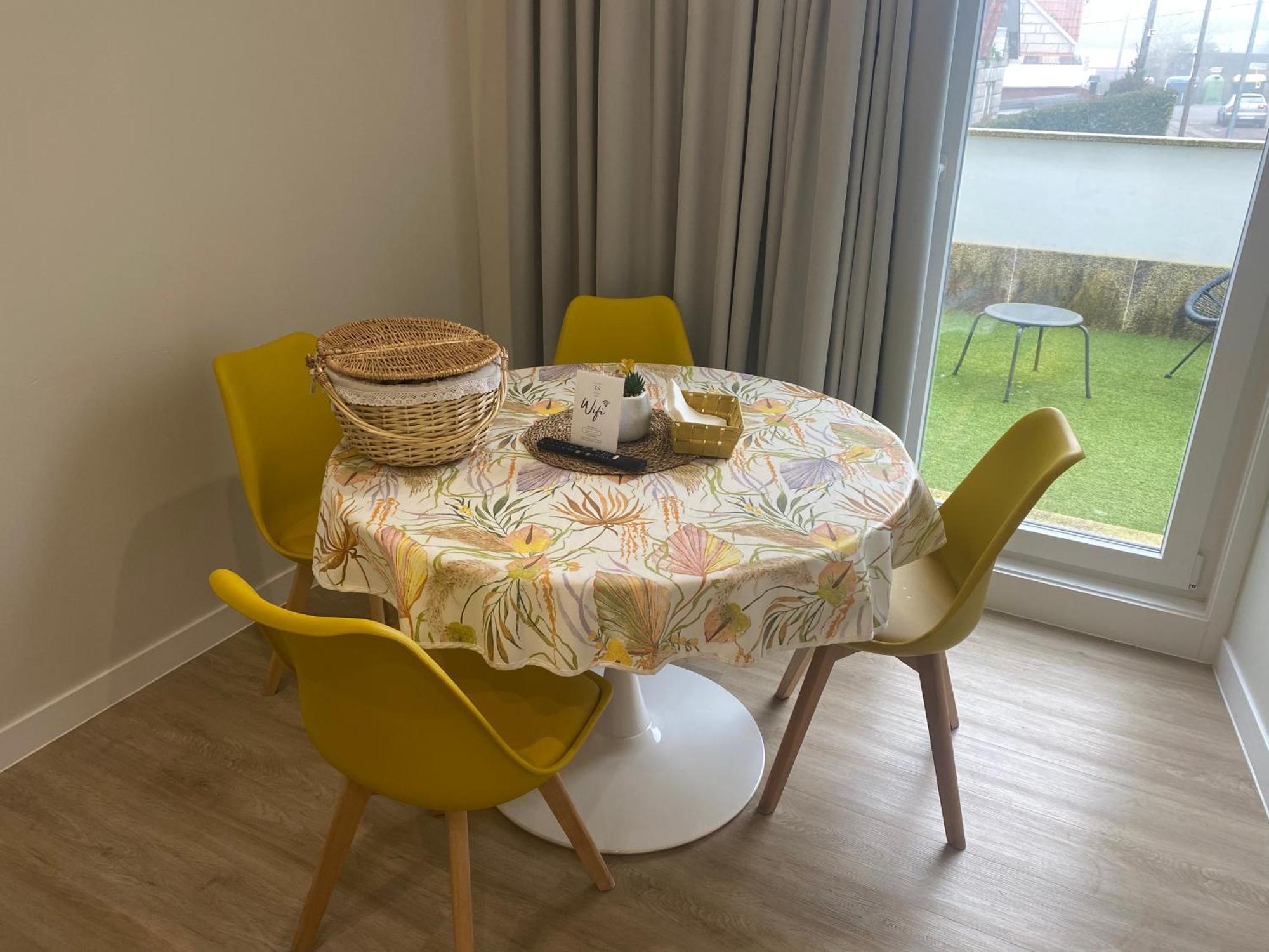 Apartamentos Tarela Porriño エクステリア 写真
